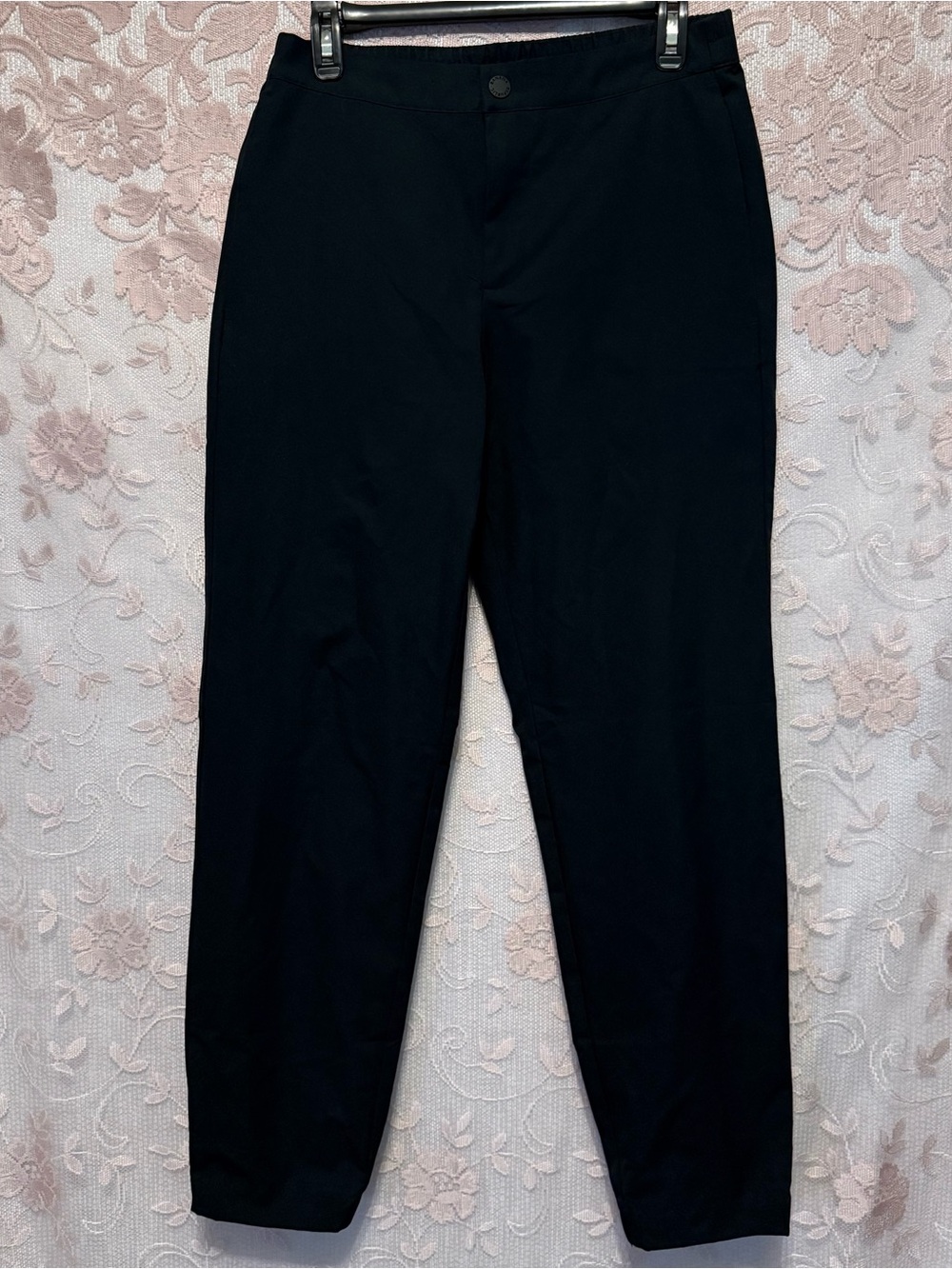 Banana Republic Motion Tech Hybrid Pants Mens 30 Black Chino Joggers 1699096